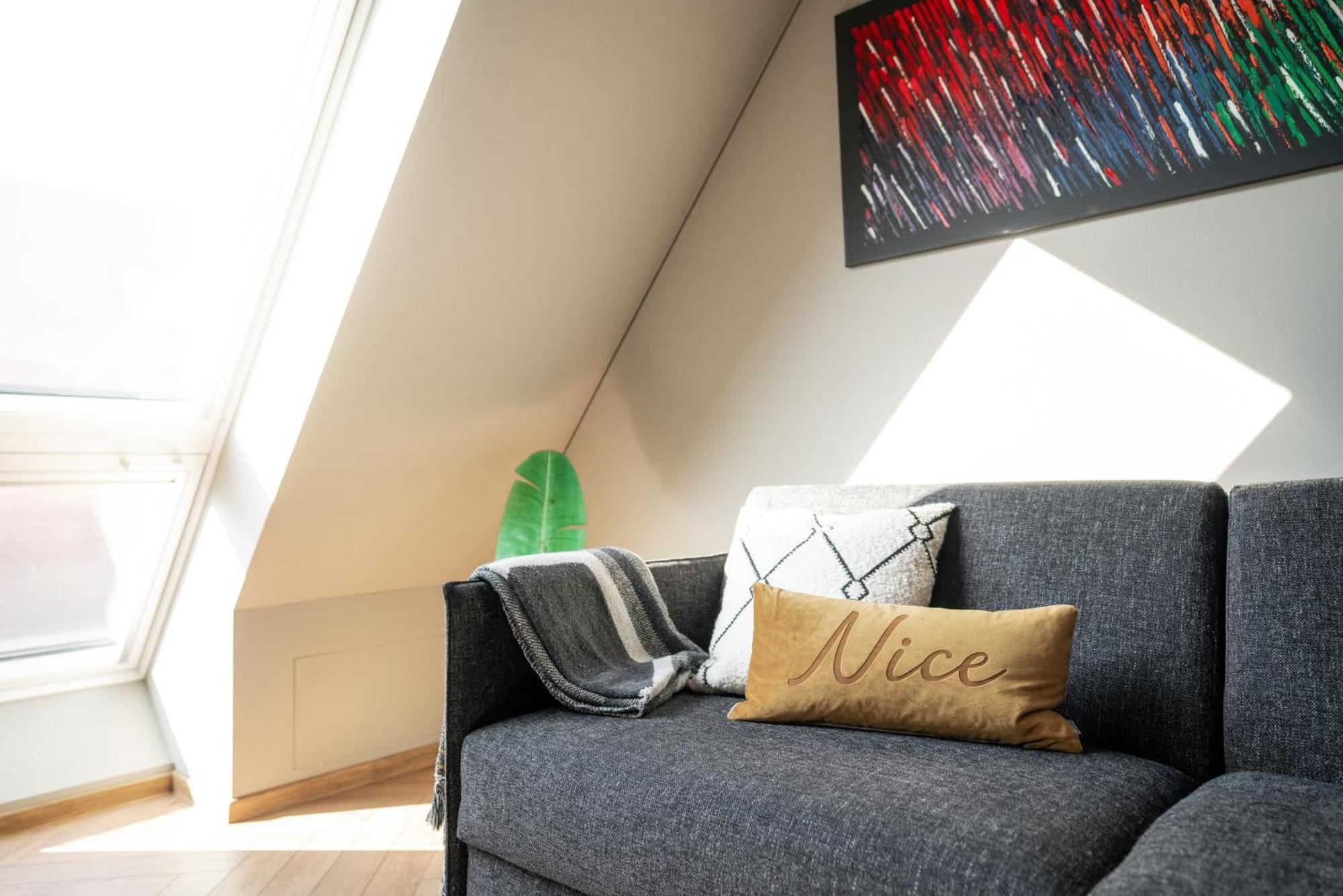 Hotel Nice Laupheim Eksteriør billede