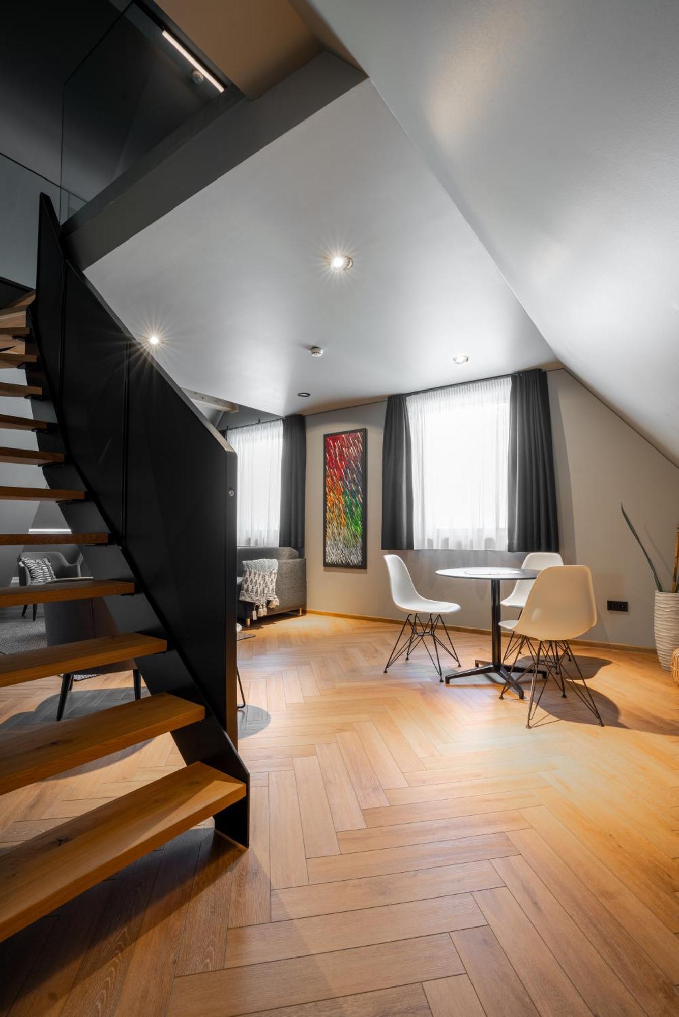 Hotel Nice Laupheim Eksteriør billede