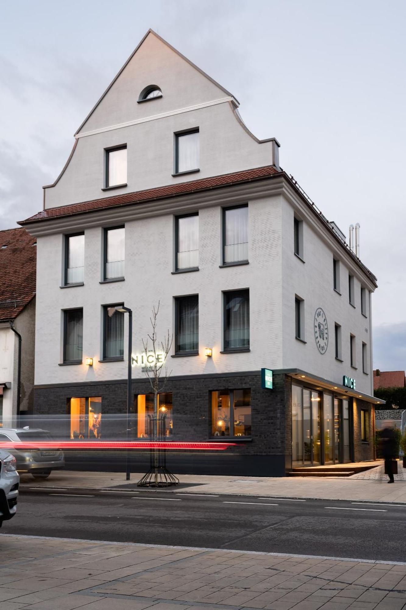Hotel Nice Laupheim Eksteriør billede