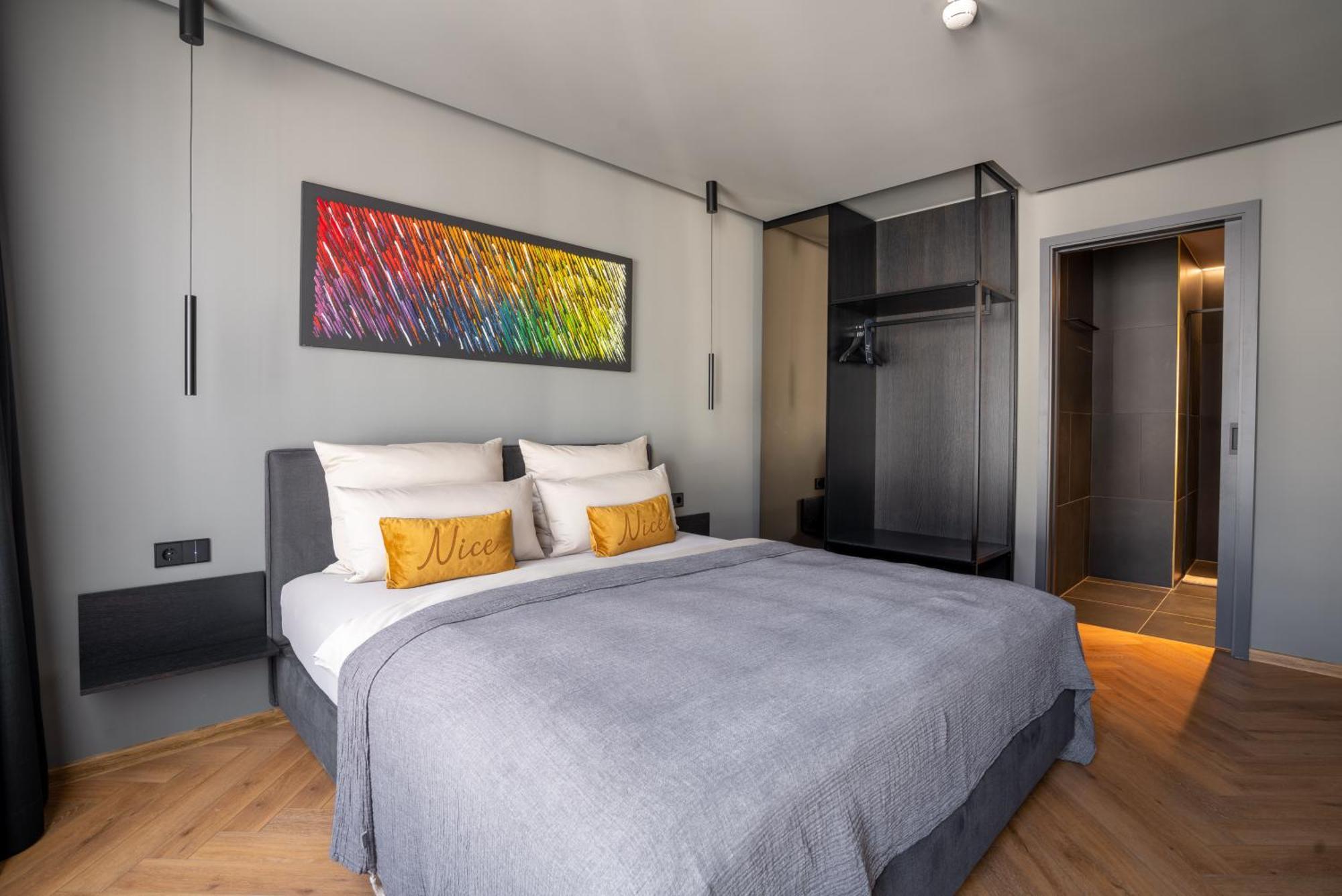 Hotel Nice Laupheim Eksteriør billede